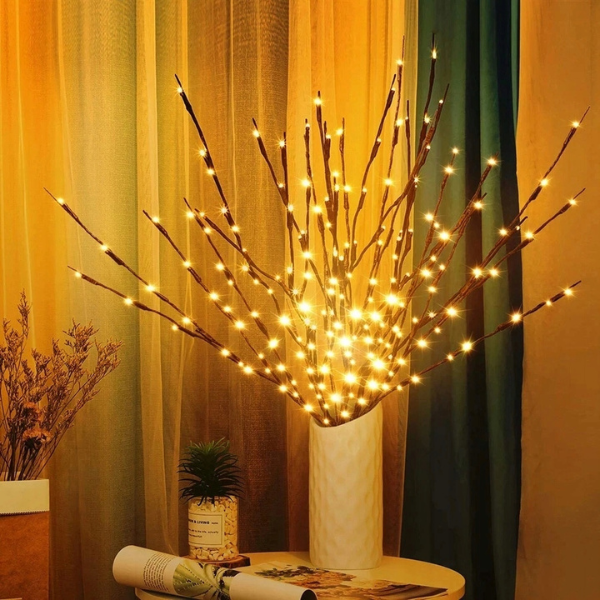 Šviečianti LED šakelė