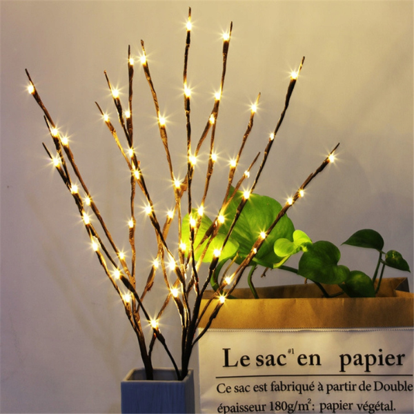 Šviečianti LED šakelė