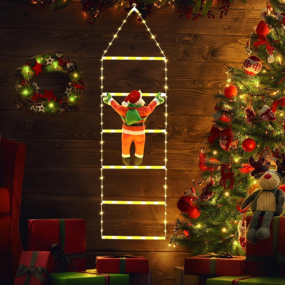 Kalėdinė dekoracija - Kalėdų senelis ant kopečių